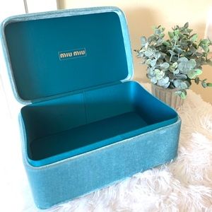 new blue velvet miu miu box